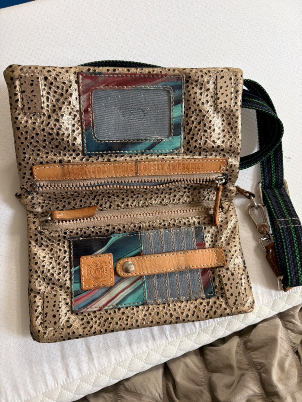 Bag - Picture 2 of 2